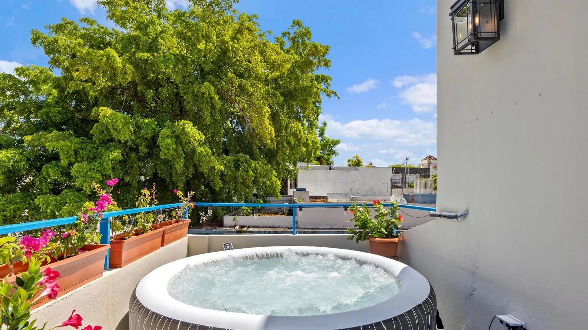 Apartment City-View Private Balcony Studio With Hot Tub Mm5 San Juan